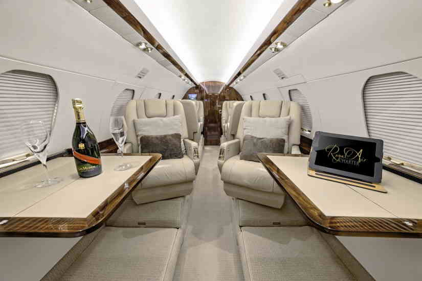 Dassault Falcon 20 cabine