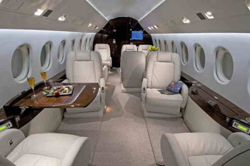 Dassault Falcon 2000 DX cabine