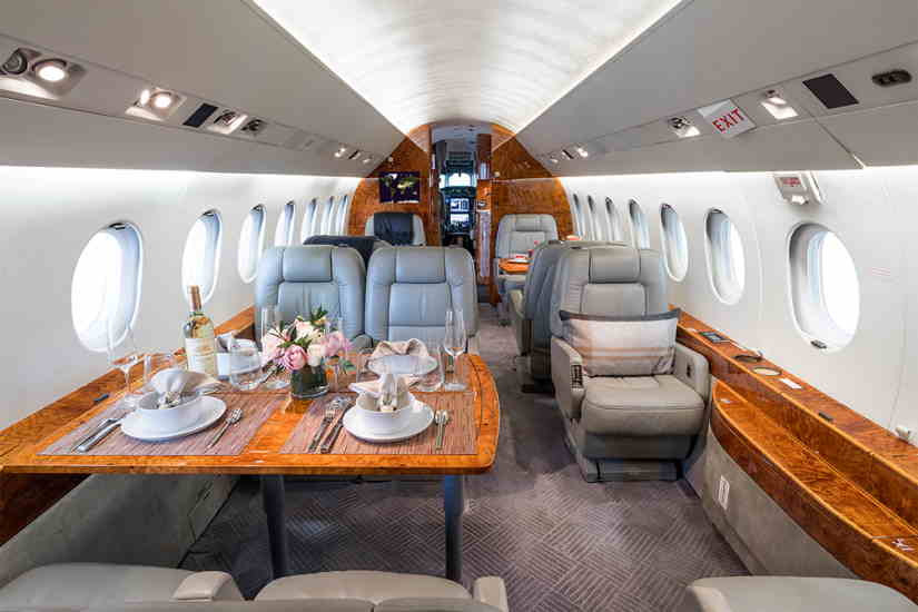 Dassault Falcon 2000 LX cabine