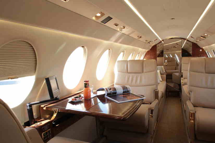 Dassault Falcon 50 EX cabine
