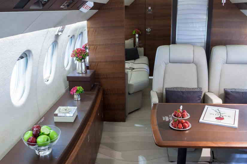 Dassault Falcon 900 DX cabine