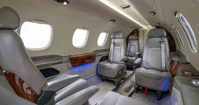 Embraer Phenom 300 cabine