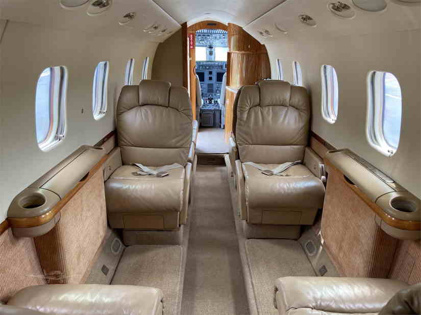 Gulfstream G100 cabine