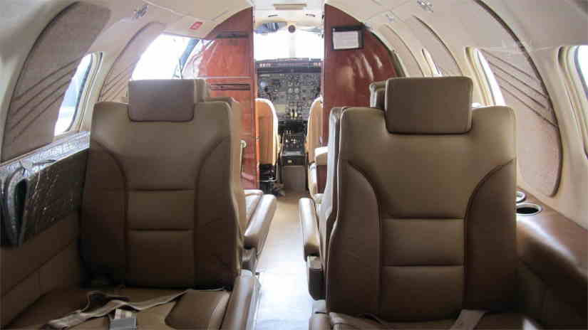 Learjet 25 cabine