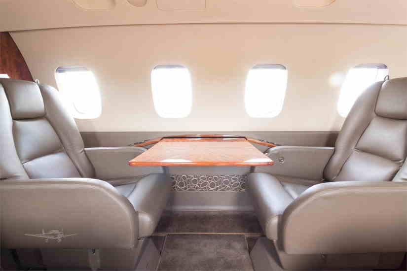 Piaggio Avanti P180 II zakenjet