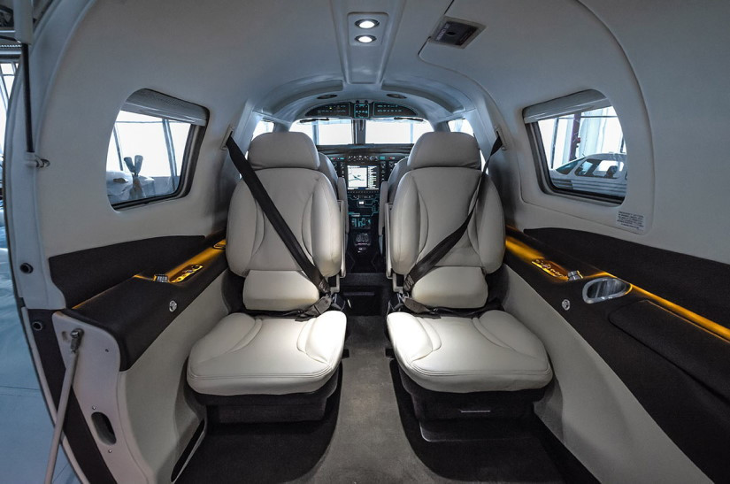 Piper М500 cabine