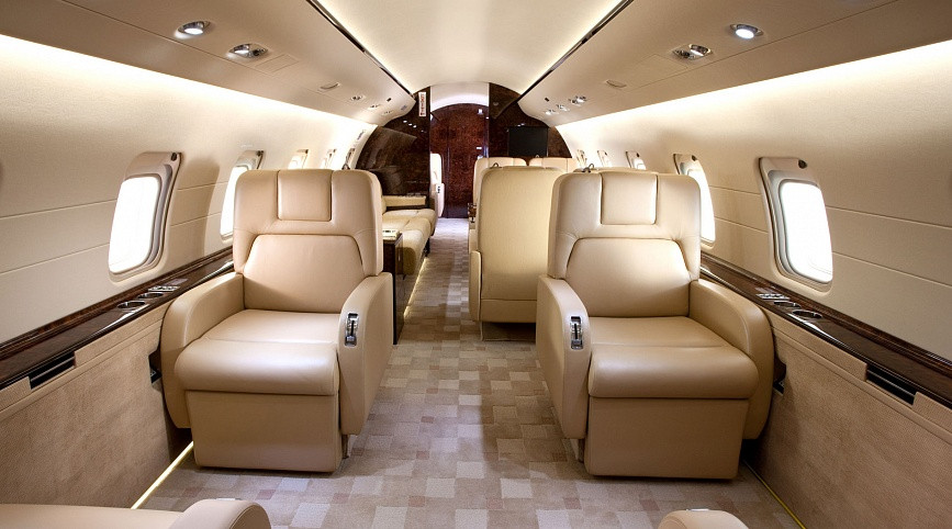 Bombardier Challenger 850 cabine