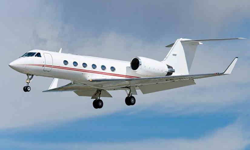 Gulfstream G400 aircraft