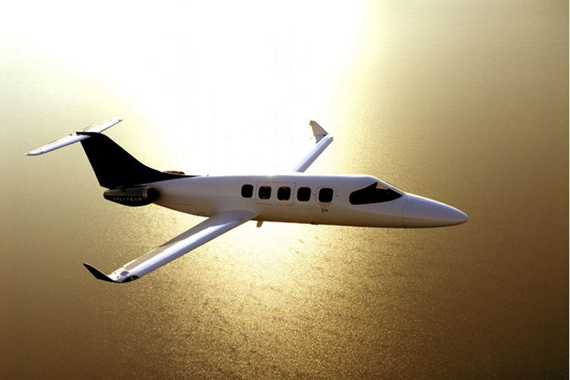 Spectrum 33 aircraft