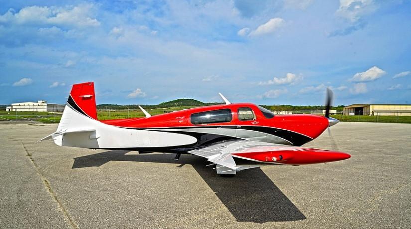 Mooney M20V aircraft